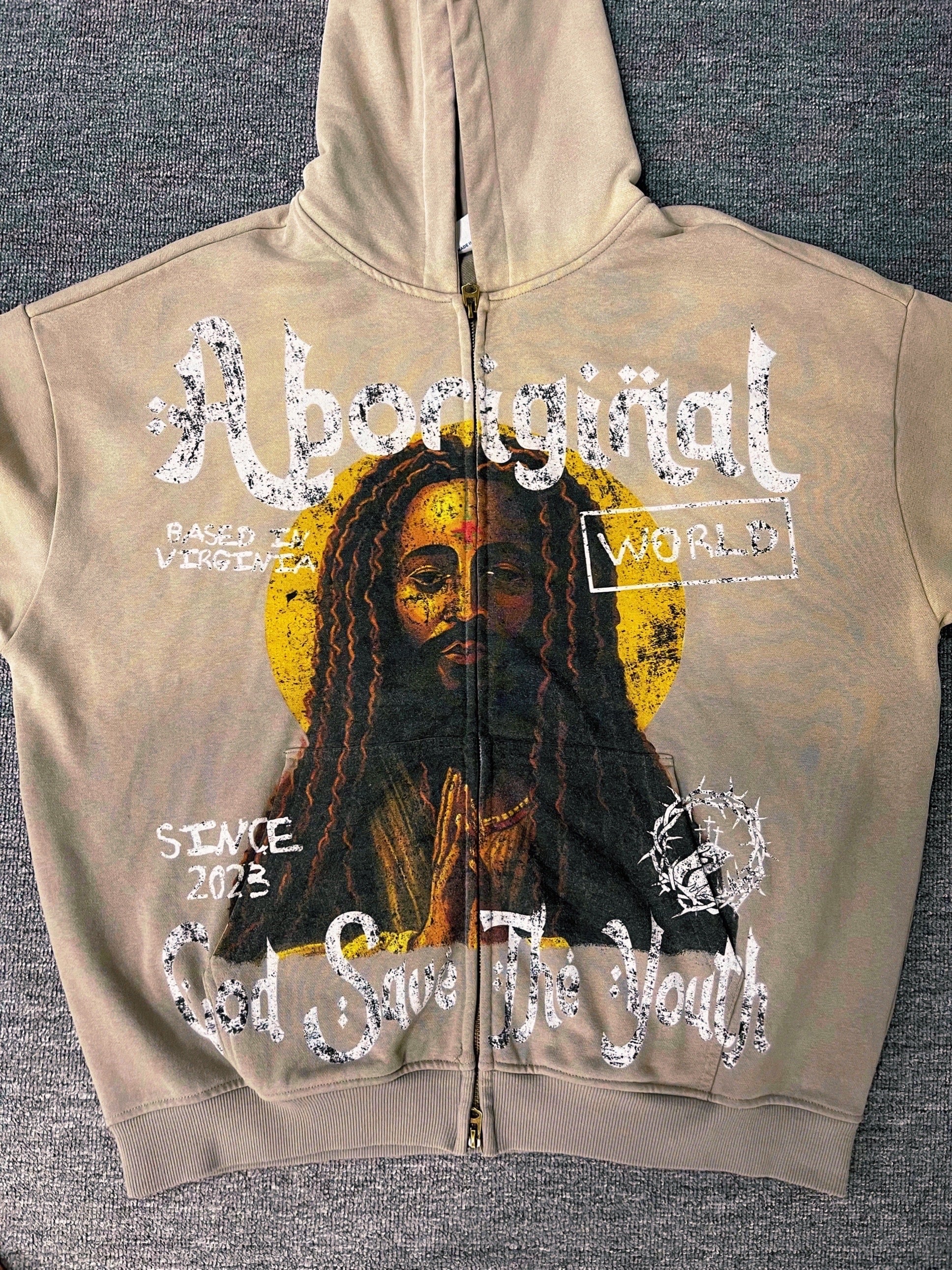 Savė Thė Ŷouth SweatSuit